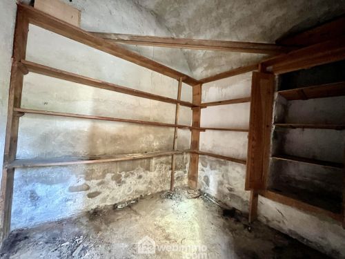 Cave 9 m² Calenzana 20214