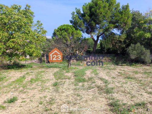Terrain constructible 536 m² Lançon-Provence 13680