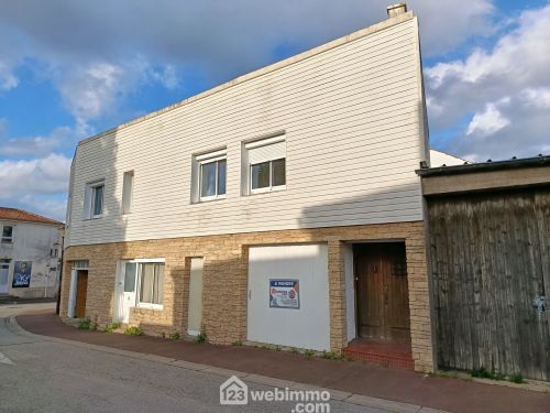 Immeuble 123 m² Les Achards 85150
