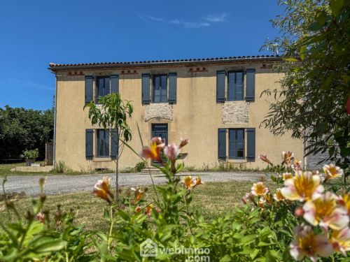 Maison de village 205 m² Pouzauges 85700