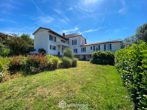 Maison de ville 230 m² Pouzauges 85700