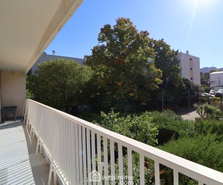 Appartement 76.4 m² Marseille 13009
