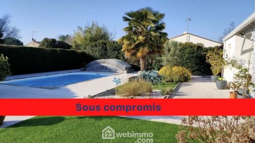 Maison 100 m² Saint-Hilaire-la-Forêt 85440