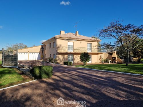 Maison 168 m² La Roche-sur-Yon 85000