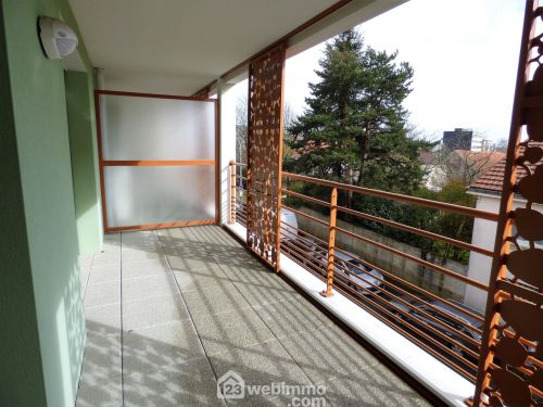 Appartement 77 m² La Roche-sur-Yon 85000