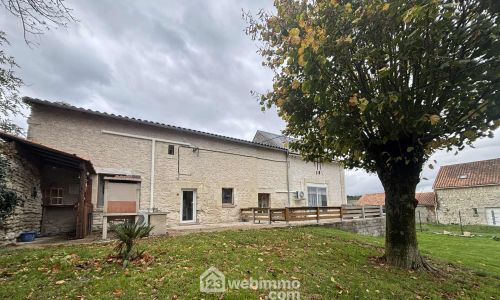 Maison 206 m² Thuré 86540