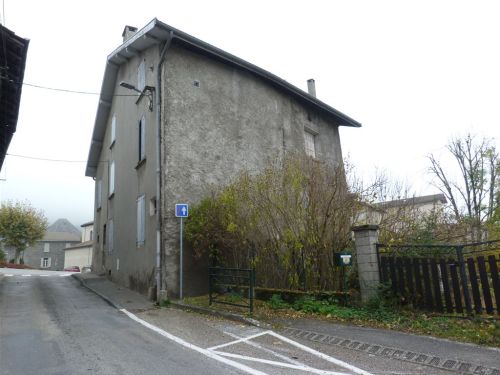 Maison de village 180 m² GONCELIN 38570