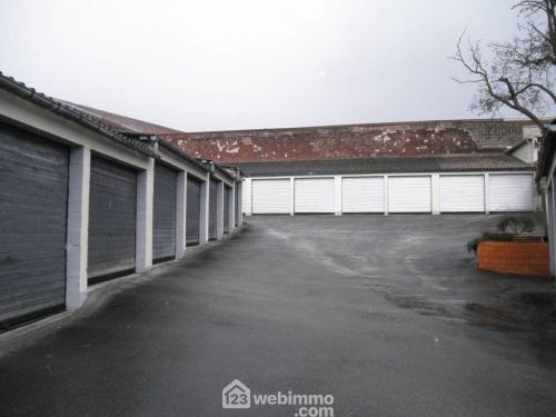 Garage 554 m² Saint-Quentin 02100
