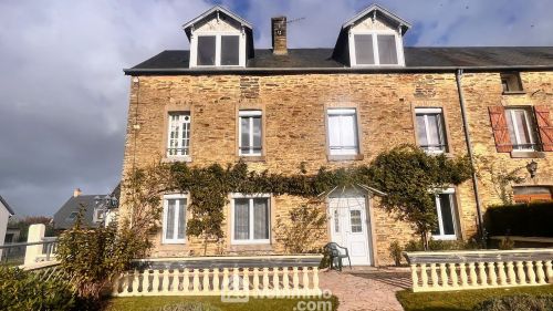Maison de pays 185 m² Agneaux 50180