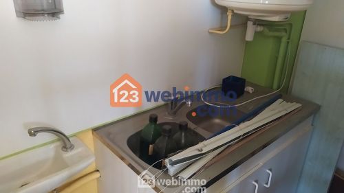 Local 22 m² Saintes-Maries-de-la-Mer 13460