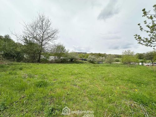 Terrain constructible 1021 m² Mauregny-en-Haye 02820