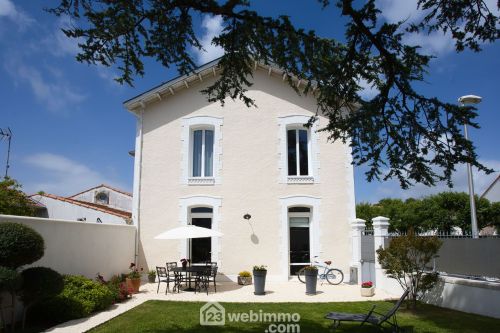 Maison bourgeoise 163 m² Nieul-sur-Mer 17137