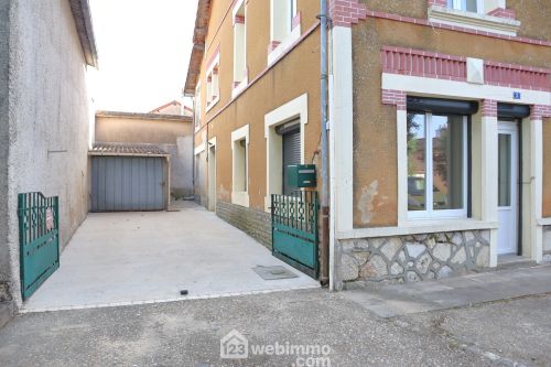 Maison de ville 86 m² Saint-Secondin 86350