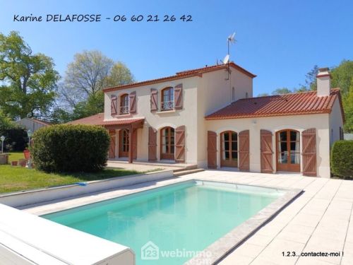 Maison d'architecte 176 m² Nesmy 85310