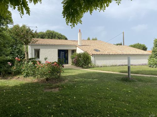 Maison 125 m² Bazoges-en-Pareds 85390