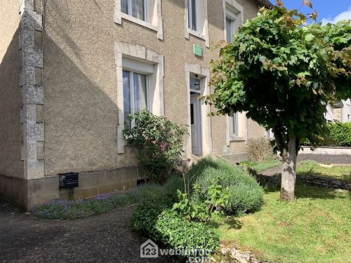 Maison de maître 121 m² Poitiers 86000