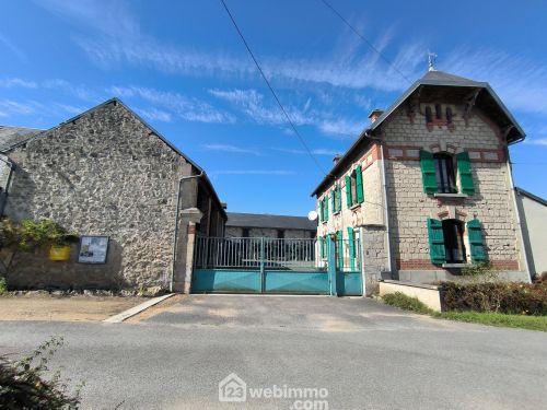 Corps de ferme 160 m² cys la commune 02220