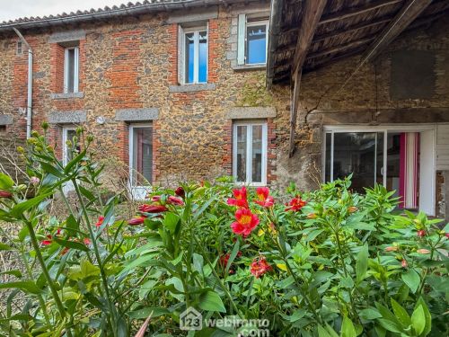 Maison 202 m² Saint-Mesmin 85700