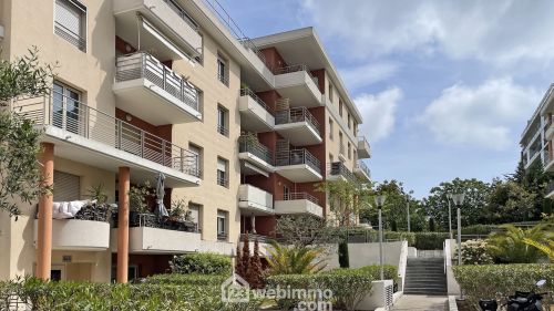 Appartement 60 m² Antibes 06600
