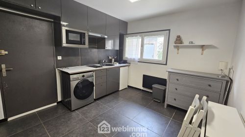 Appartement 17 m² Ballancourt-sur-Essonne 91610