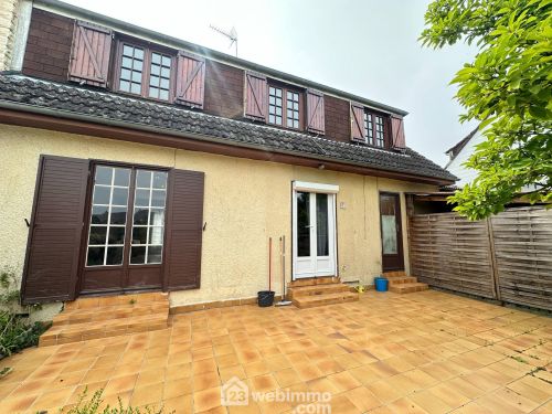 Maison 106 m² Chambry 02000