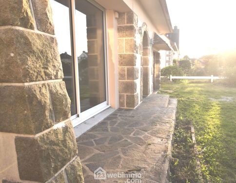 Maison 91 m² Rostrenen 22110