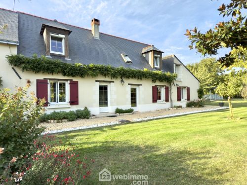 Longère 142.96 m² La Ménitré 49250