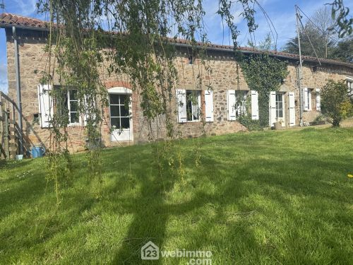 Longère 172 m² Sèvremont 85700