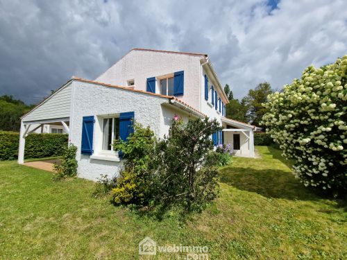 Maison 143 m² La Roche-sur-Yon 85000