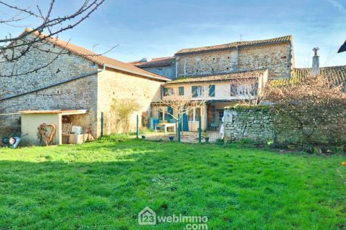 Maison de ville 185 m² Valence-en-Poitou 86700