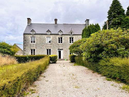 Maison de pays 135 m² Le Mesnil-au-Val 50110