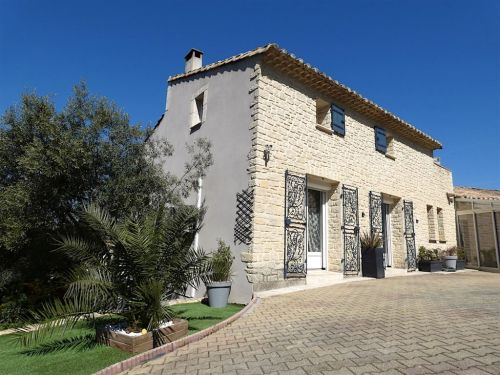 Villas 300 m² Vers-Pont-du-Gard 30210
