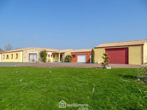 Maison 188 m² Pouzauges 85700