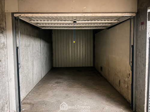 Garage 11 m² Angers 49100
