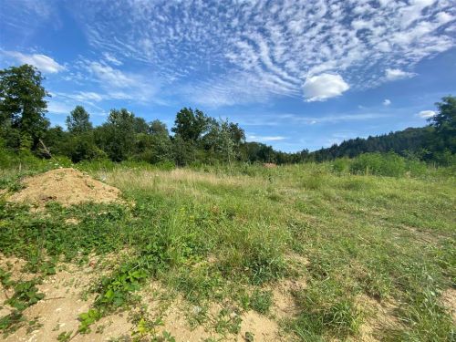 Terrain constructible 960 m² Montaigu 02820