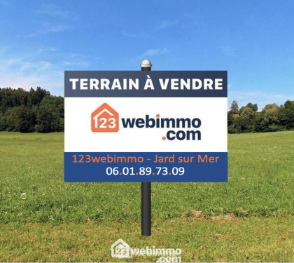 Terrain constructible 955 m² Saint-Hilaire-la-Forêt 85440