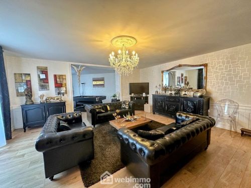 Maison de ville 220 m² vihiers 49310