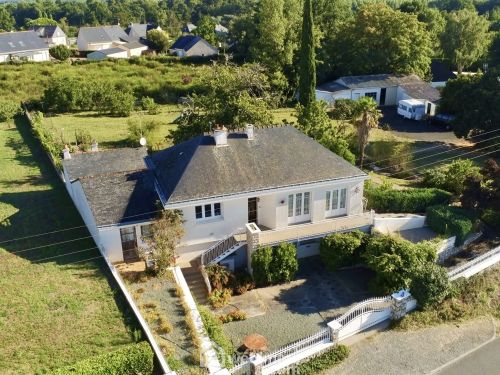 Maison 214 m² Longué-Jumelles 49160