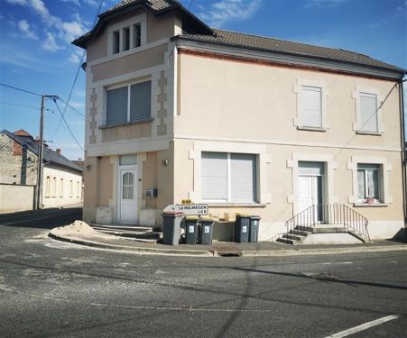 Immeuble 330 m² Amifontaine 02190