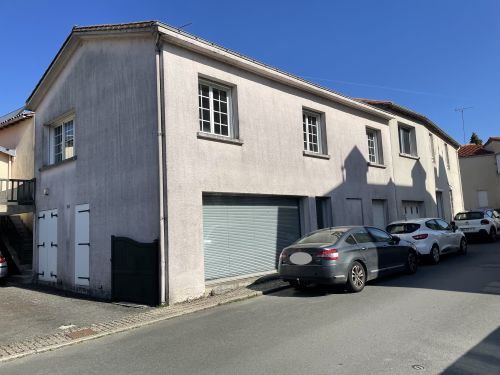 Immeuble 146 m² Sèvremont 85700