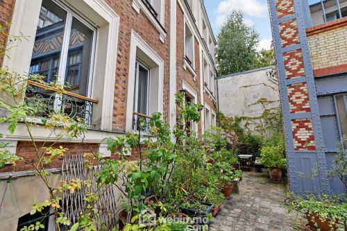 Bureaux 63 m² Paris 75010